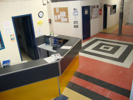 Hall accueil CB